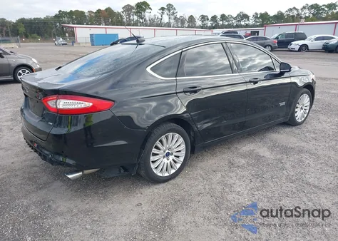 2014 Ford Fusion Energi Se Luxury from USA, damaged, VIN 3FA6P0PU9ER335379
